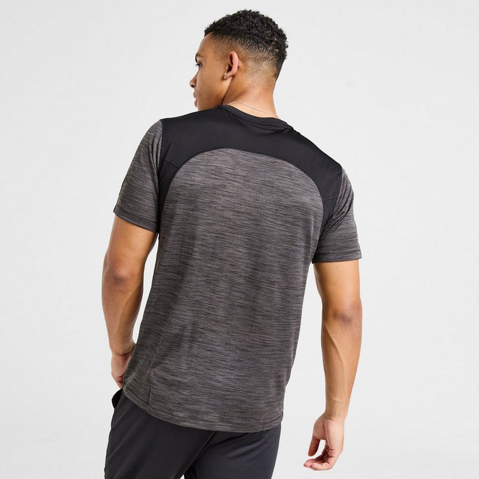 Ultra-Soft Pima Cotton Men's Crew Neck T-Shirt – Essential White Classic Fit - Image 2