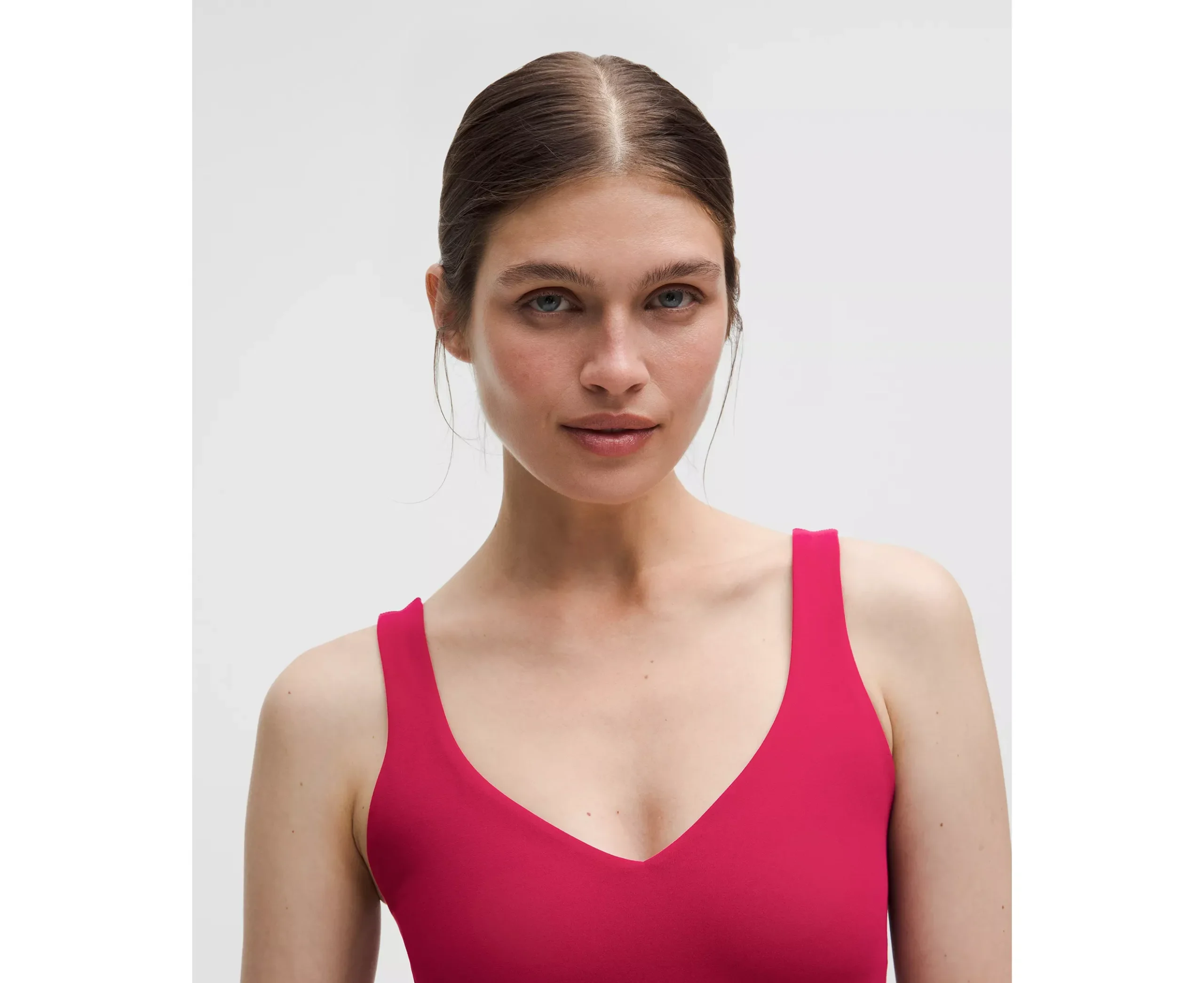 Vibrant Deep Fuchsia V-Neck Cropped Sports Tank – Sculpting Activewear - Image 3