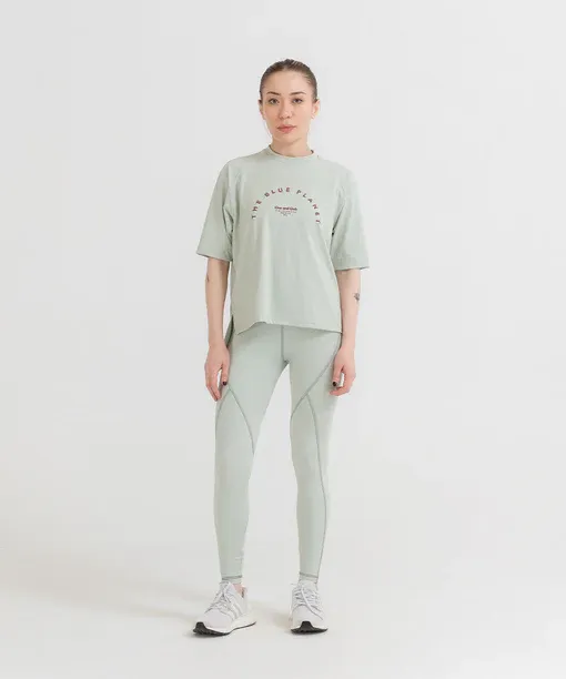 Sculpting Sage Green High-Rise Leggings – Accentuated Contrast Stitching - Image 3