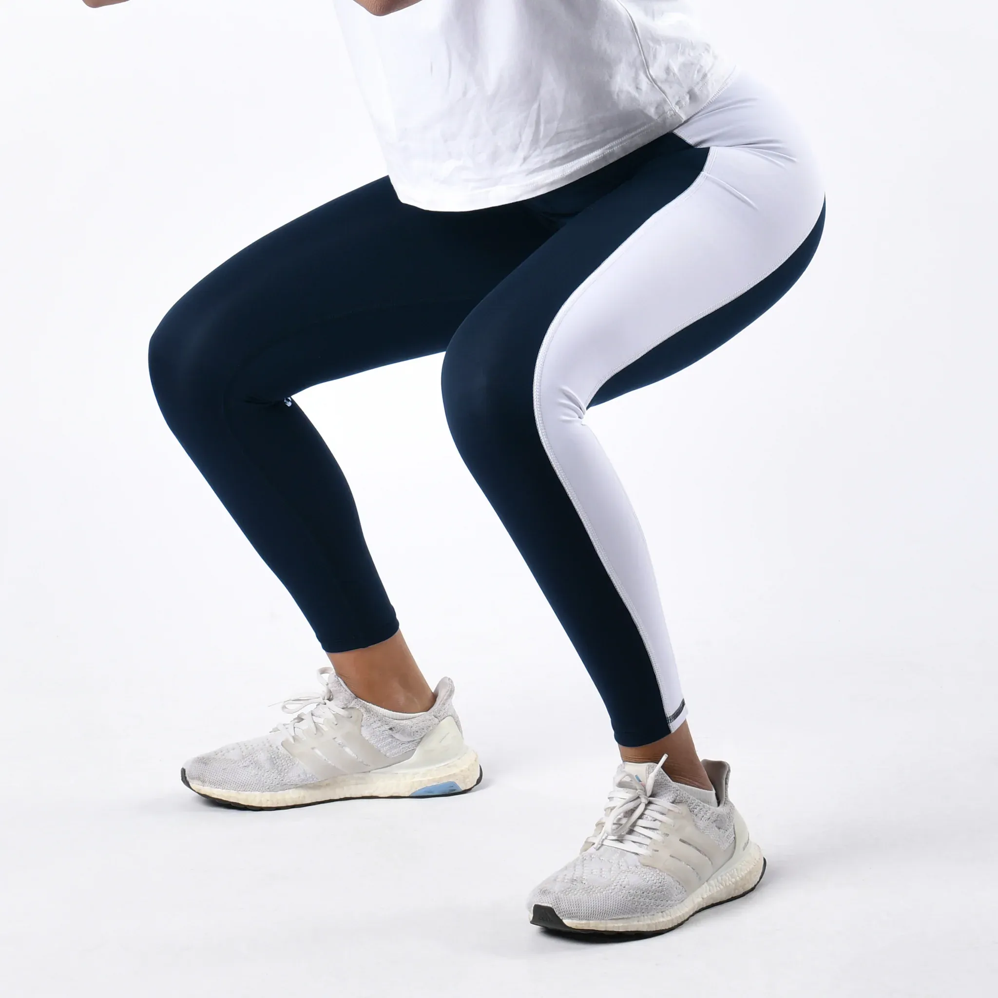 High-Waisted Navy Blue Leggings with Contrast White Side Panel - Image 2